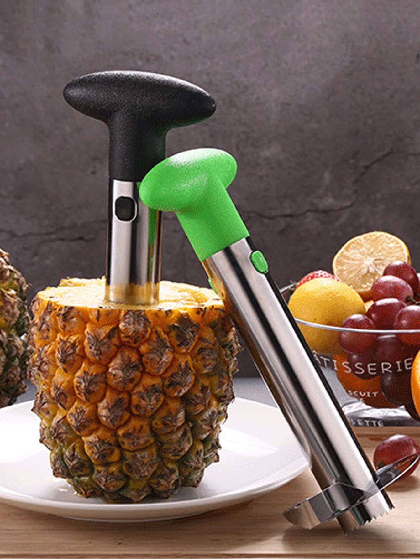 Pineapple Corer Slicer – Stainless Steel Spiral Peeler | MIRA