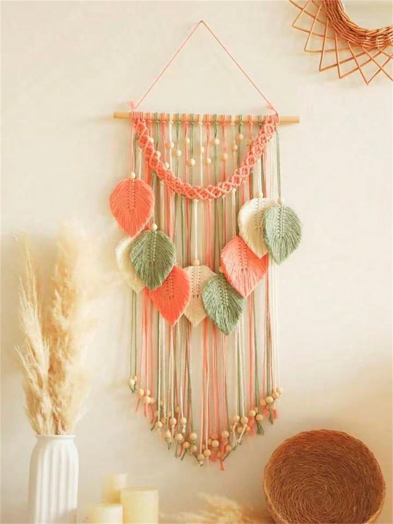 Christmas 1pc Leaf & Feather Macrame Wall Hanging Decoration, Handmade Cotton Rope Wooden Bead Boho Style Art Wall Decor, Suitable For Home, Office, Living Room, Bedroom Home Decor Gift For New Year