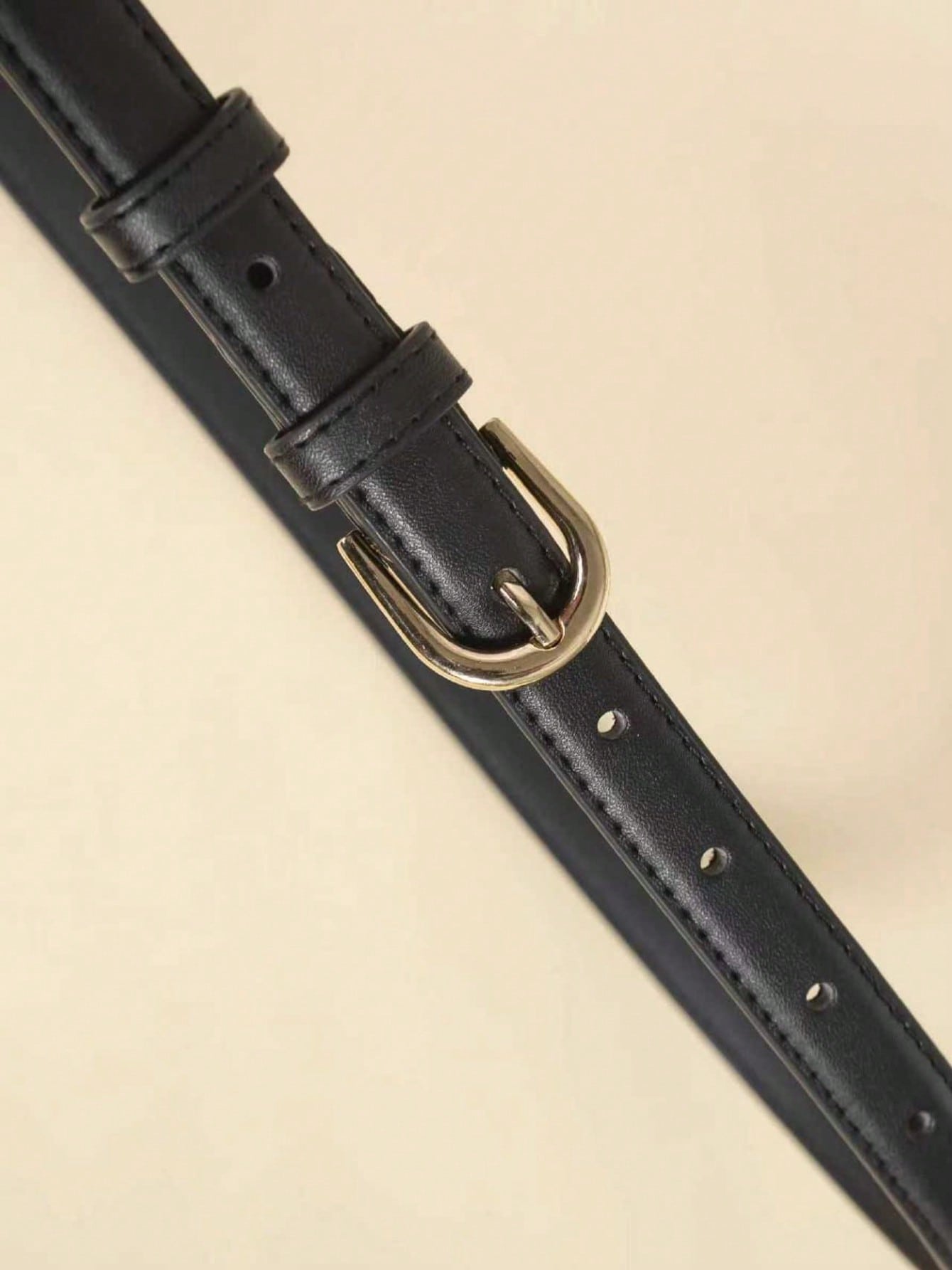 Fashion Metal Buckle Thin Belt – Adjustable Versatile Belt for Women | MIRA