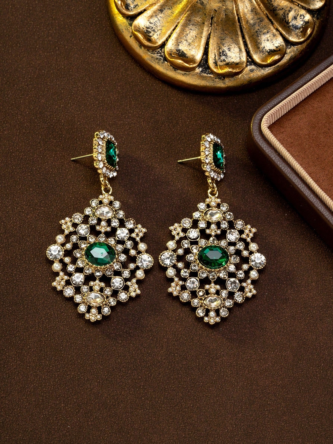 Vintage Floral Faux Pearl Necklace & Earrings Set | MIRA