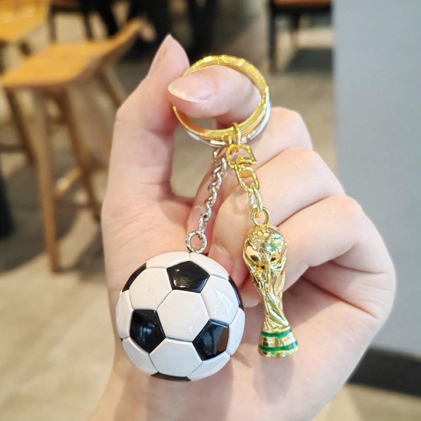 FIFA FIFA 2026 USA Canada Mexico World Cup Soccer Keychain Party Favors, Fan Souvenir Gift Box Set, Party Gifts, Perfect For Graduation Season, Back To School, Halloween, Christmas, Father's Day Or Birthday Gifts For World Cup Soccer Fans
