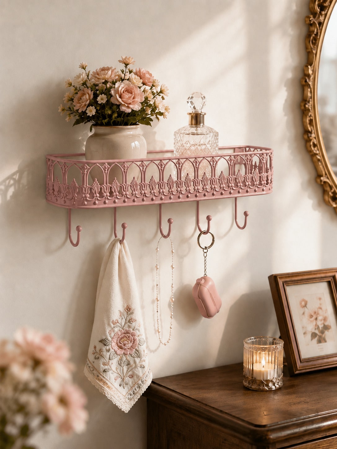Retro Wall Mounted Shelf with 5 Hooks – Iron Key & Coat Hanger | MIRA