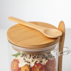 Bamboo lid close-up